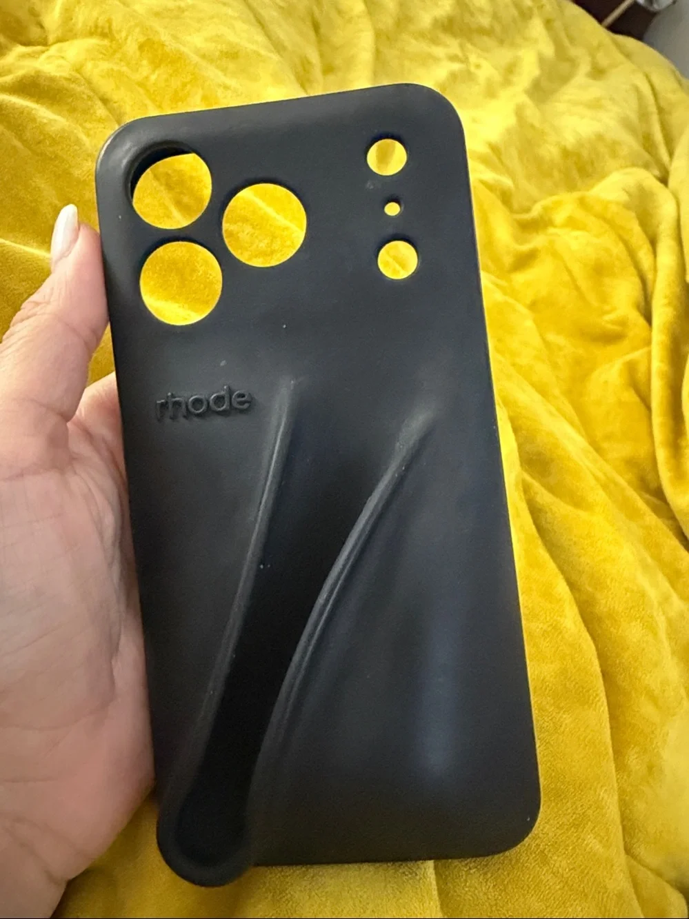 RHODE Black Slim Silicone Phone Case with Contoured Grip iphone 17 pro